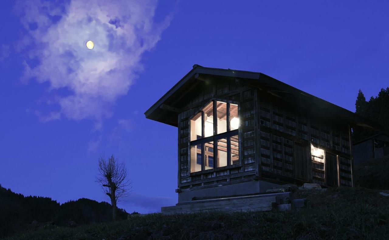 טקיאמה Haku 100-Year-Old Quaint Japanese Style Villa מראה חיצוני תמונה